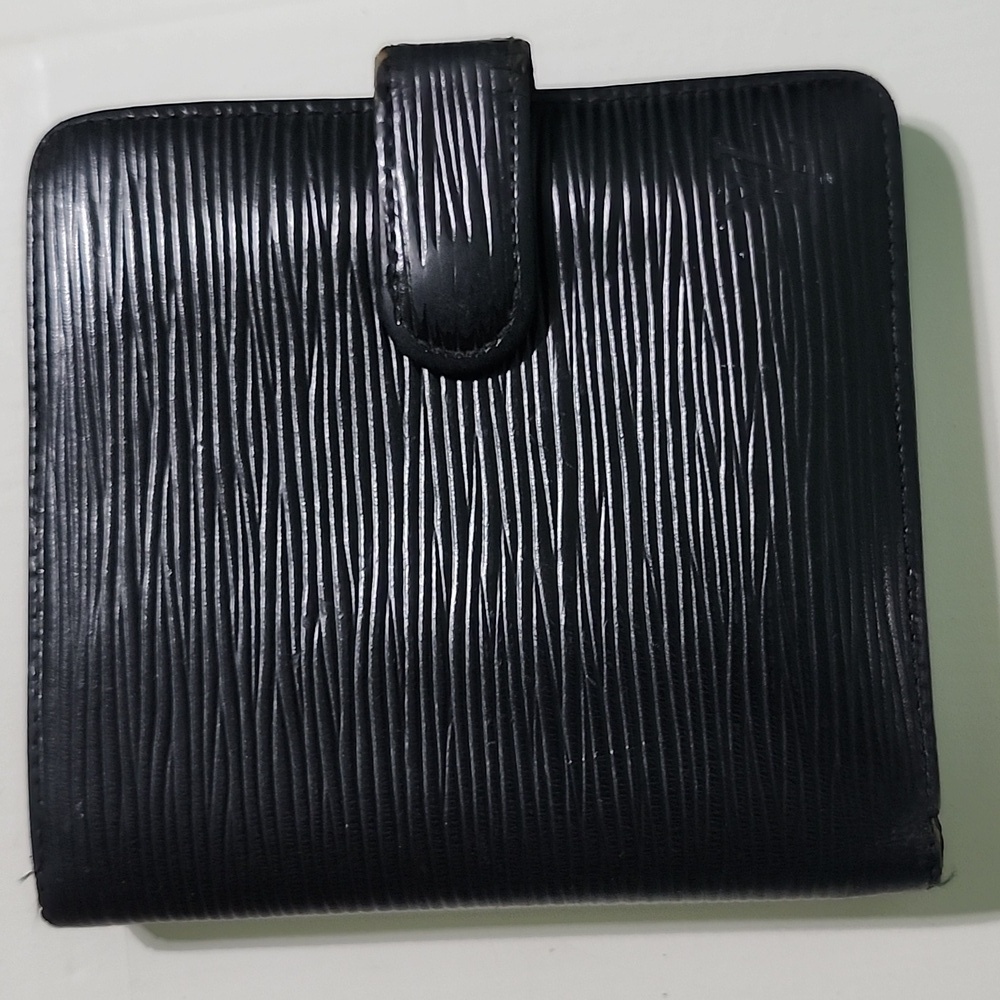 LOUIS VUITTON Small Black Epi Wallet